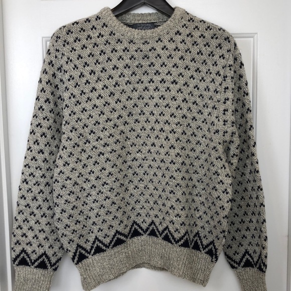 Lord & Taylor Other - Lord & Taylor Men's Crewneck Sweater Size XL Grey with Navy
